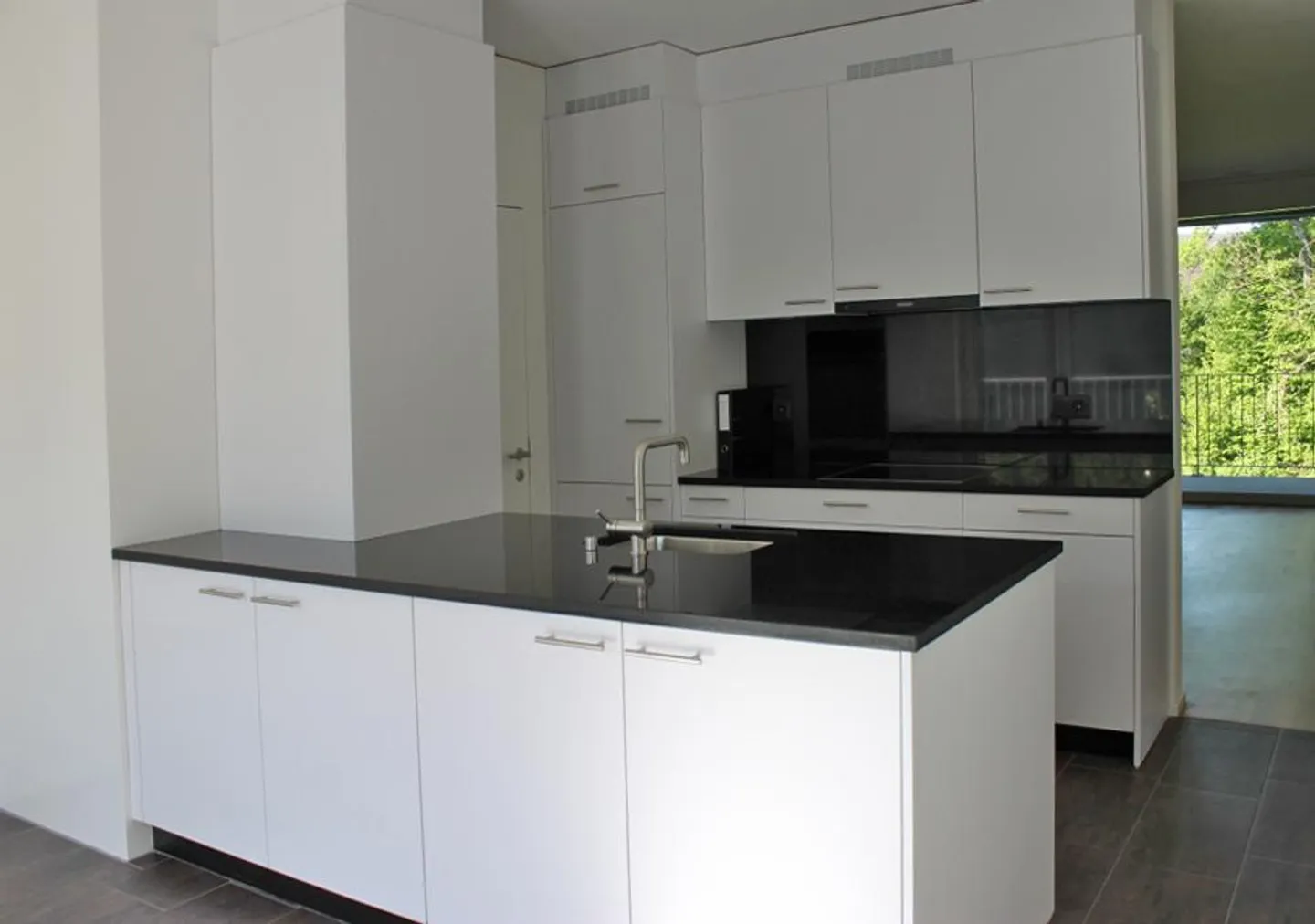 Appartement 3.5 pièces à Schaffhouse - Photo 2 sur 8