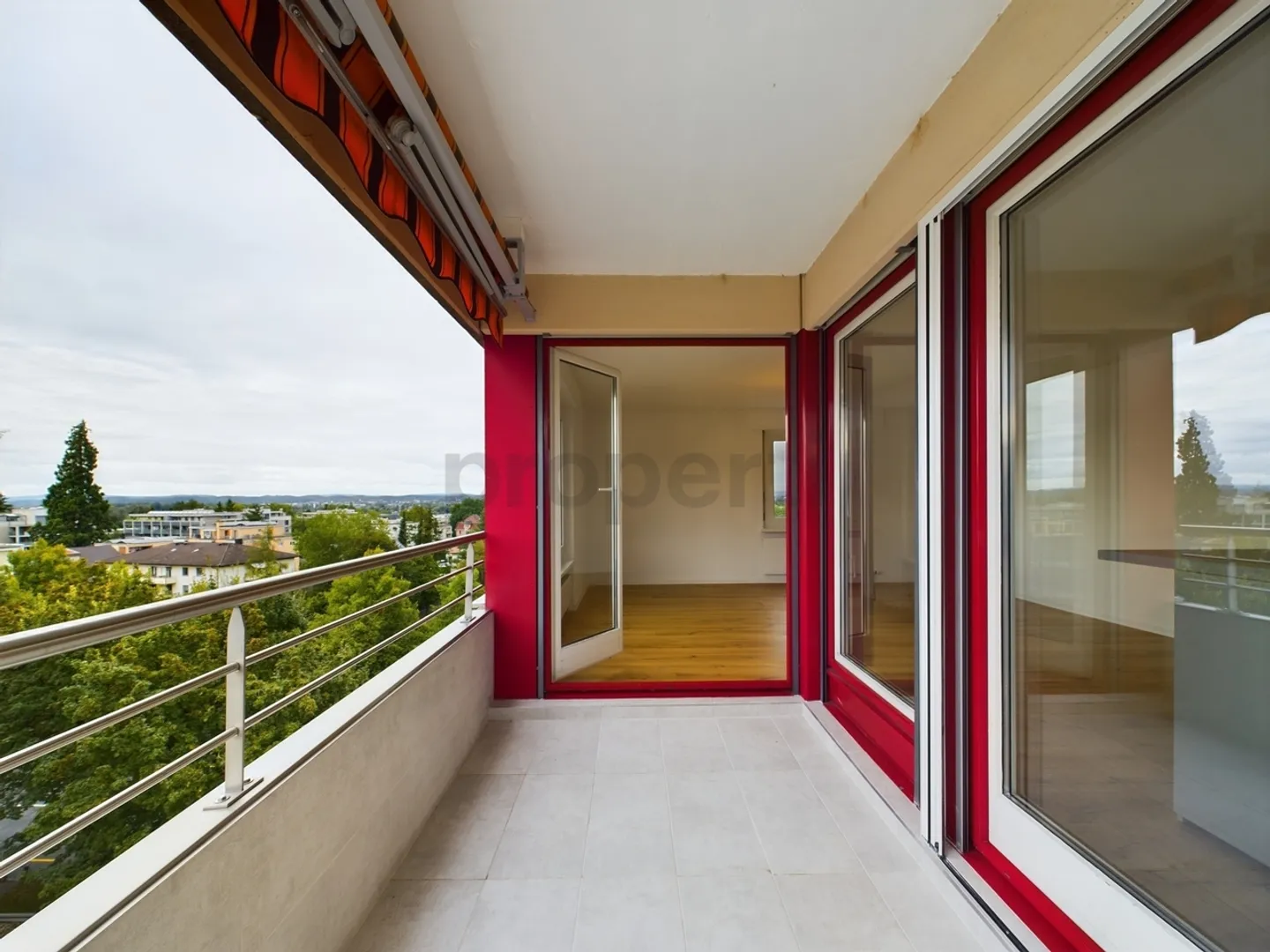 High up! Modern and nearly new 3.5 room apartment in Kreuzlingen - Photo 9 of 11