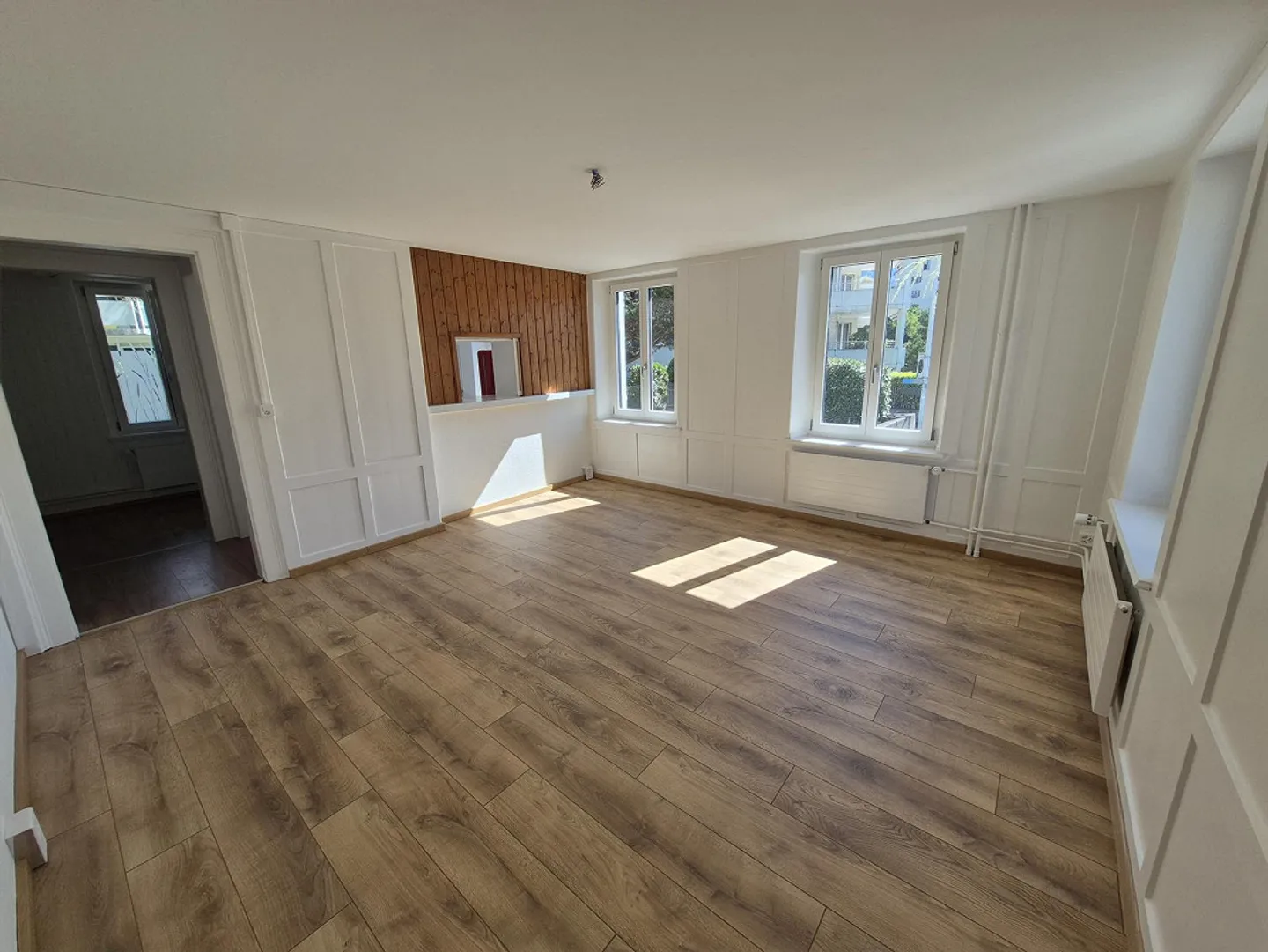 Spacious, bright, freshly renovated 3.5 room apartment - Photo 5 of 14