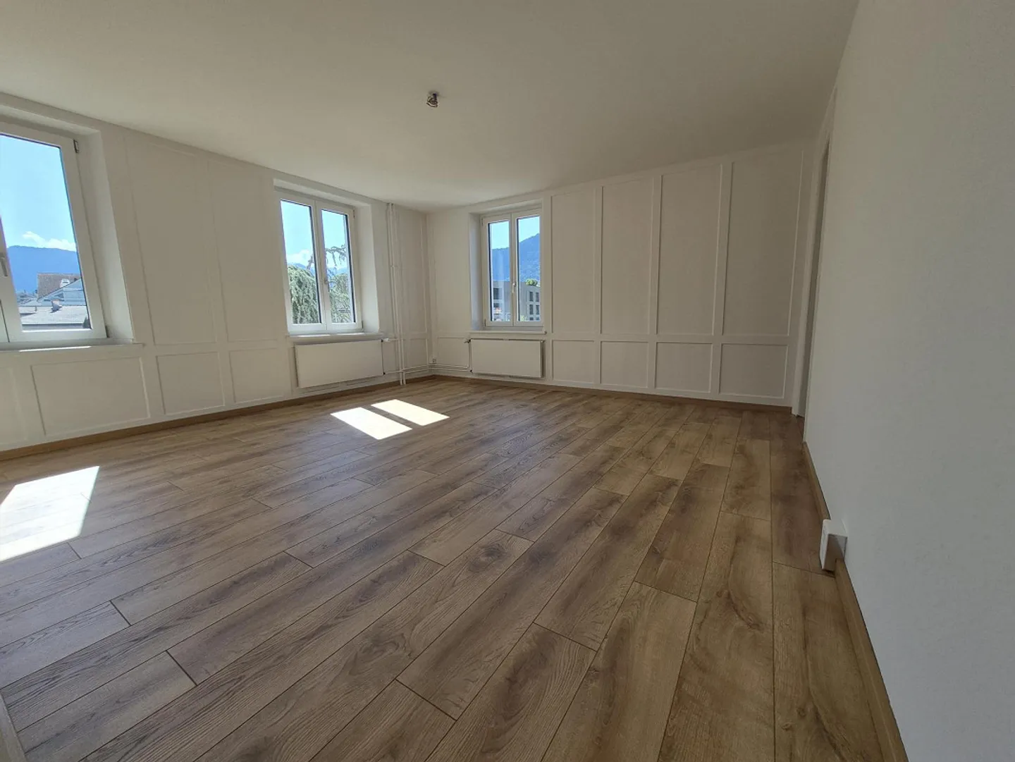 Spacious, bright, freshly renovated 3.5 room apartment - Photo 6 of 14