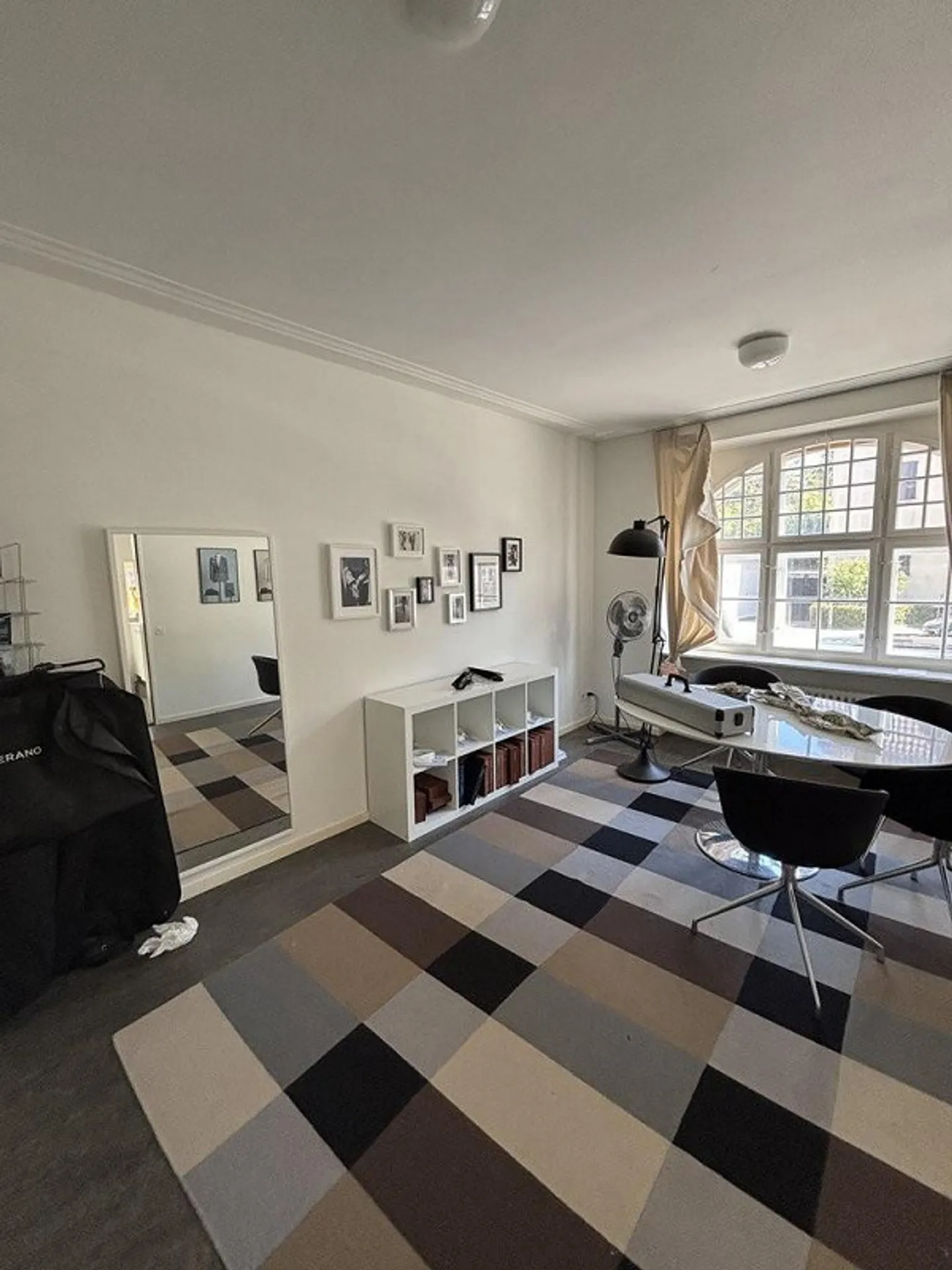 Charmante Büroräumlichkeit im St. Alban-Quartier - Foto 3 von 8