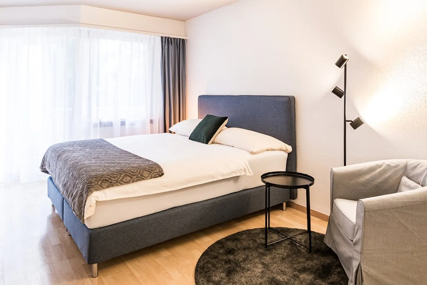 Appartement à louer - Photo 2 sur 10