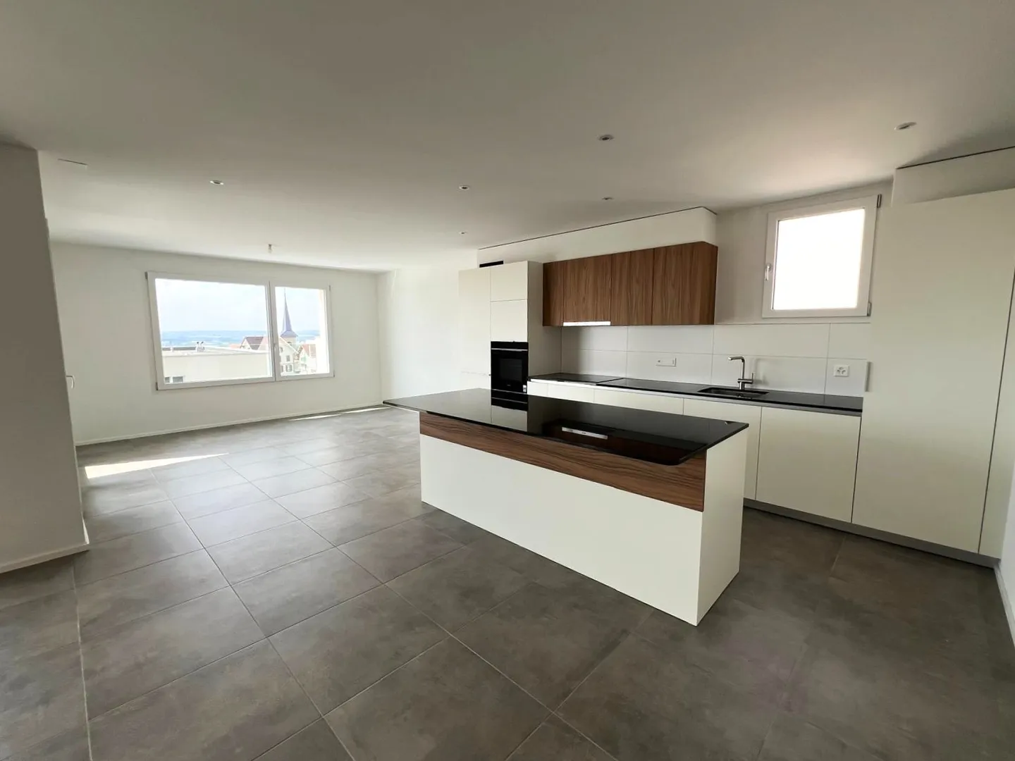 Magnifique appartement de 4,5 pièces avec vue - Photo 2 sur 15