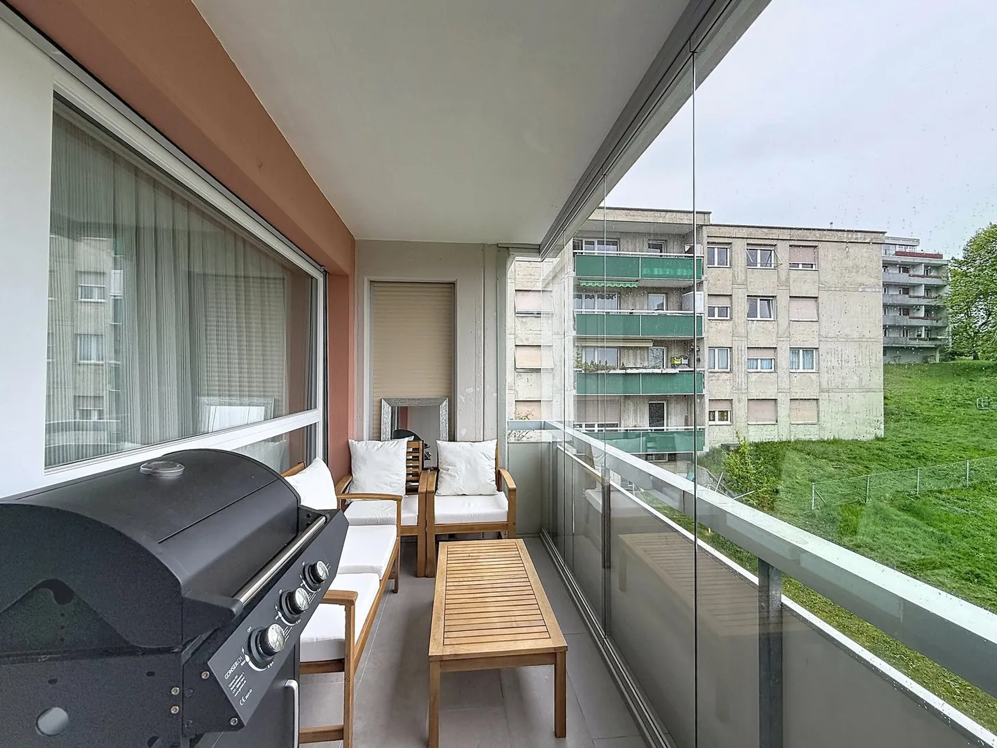 Helles Apartment mit Veranda - Foto 10 von 10