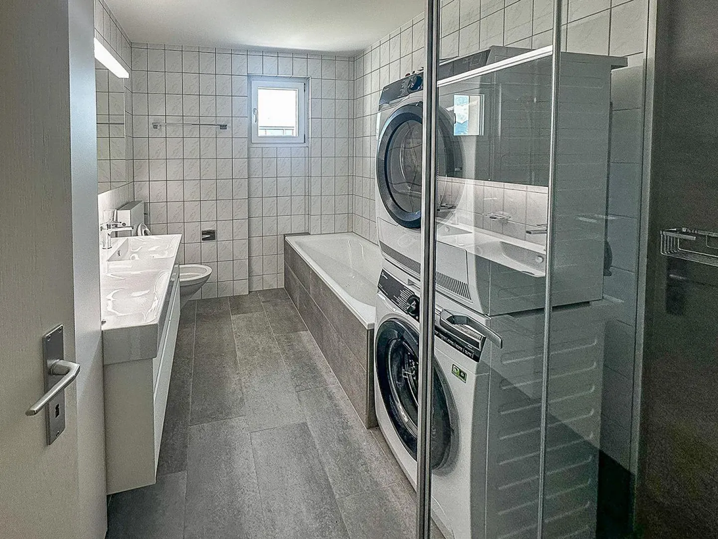 Helle 4.5-Zimmer-Wohnung - Foto 8 von 13