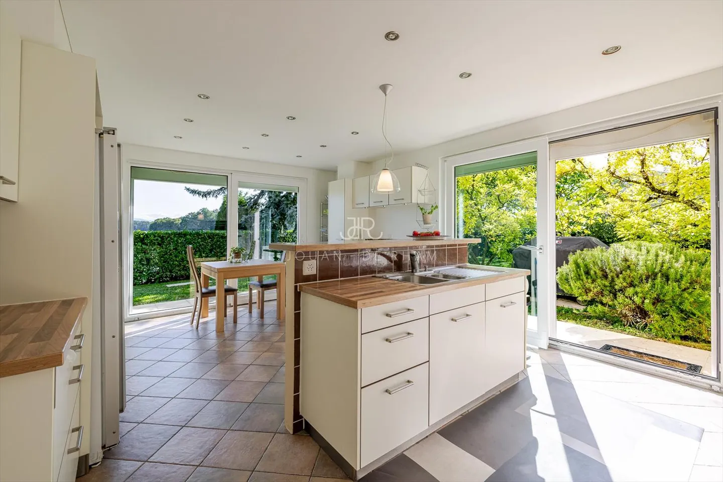 Exklusivität - Schönes Einfamilienhaus mit Seeblick und Bergblick - Foto 6 von 12