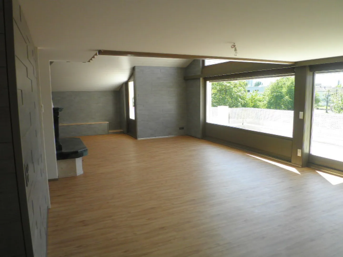 Attico - utilizzo versatile! - Foto 3 di 16