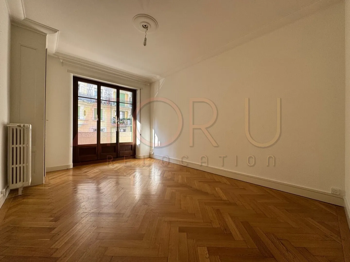 Very nice 3.5 room apartment with 2 balconies and quiet in Malagnou - Photo 2 of 12