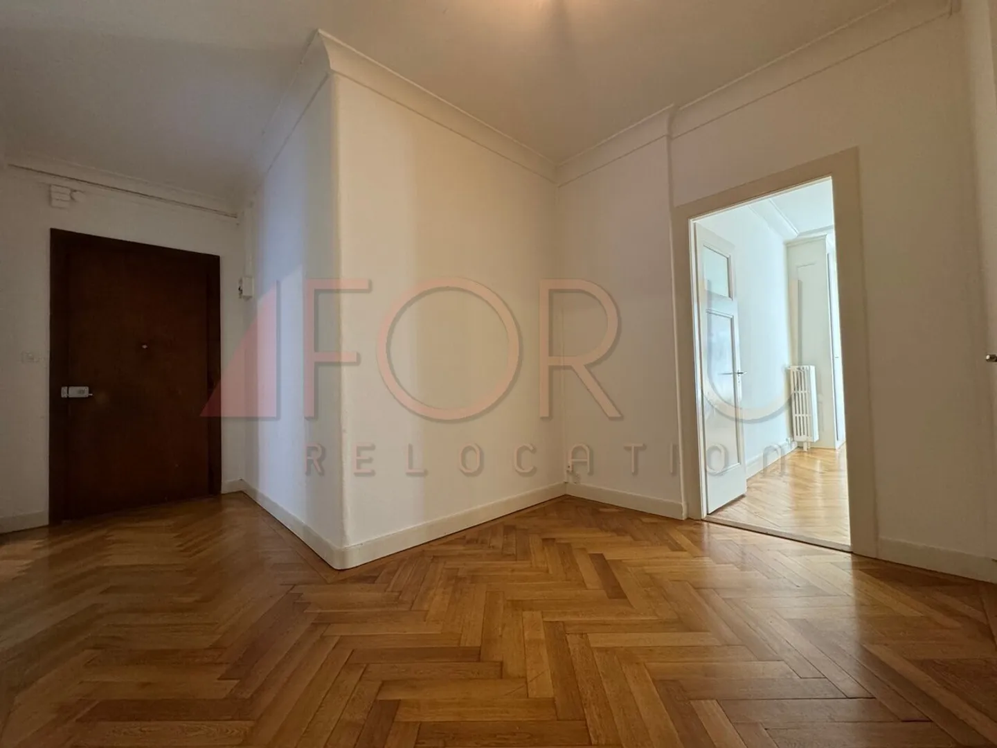 Very nice 3.5 room apartment with 2 balconies and quiet in Malagnou - Photo 6 of 12