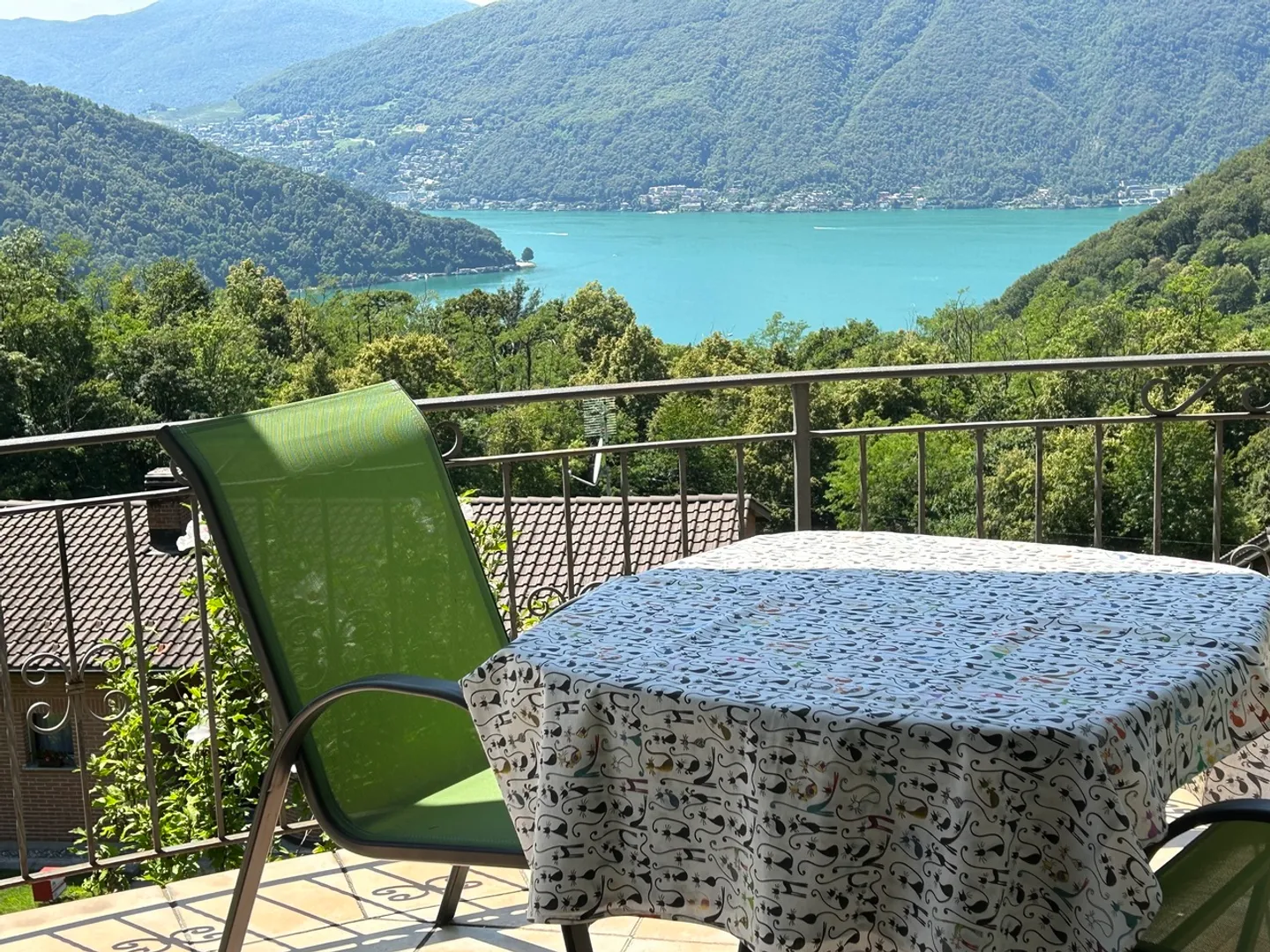 MAISON INDÉPENDANTE ROVIO AVEC VUE SUR LE LAC - Photo 3 sur 10