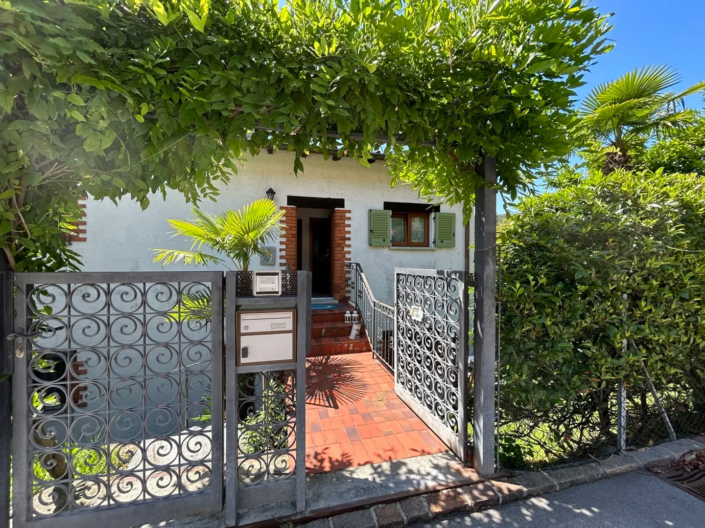 MAISON INDÉPENDANTE ROVIO AVEC VUE SUR LE LAC - Photo 4 sur 10