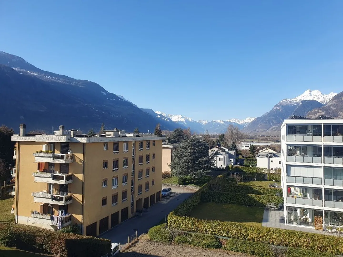 Attique 4.5 pièces - Photo 2 sur 12