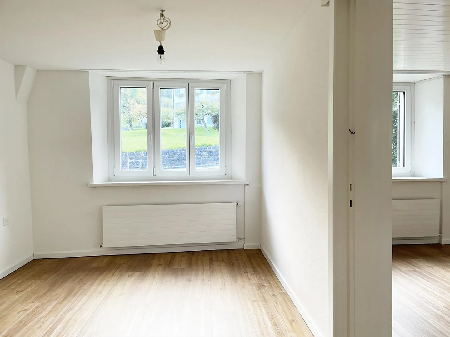 Komplett renoviert, beste Materialien, mit Waschturm - Foto 1 von 8