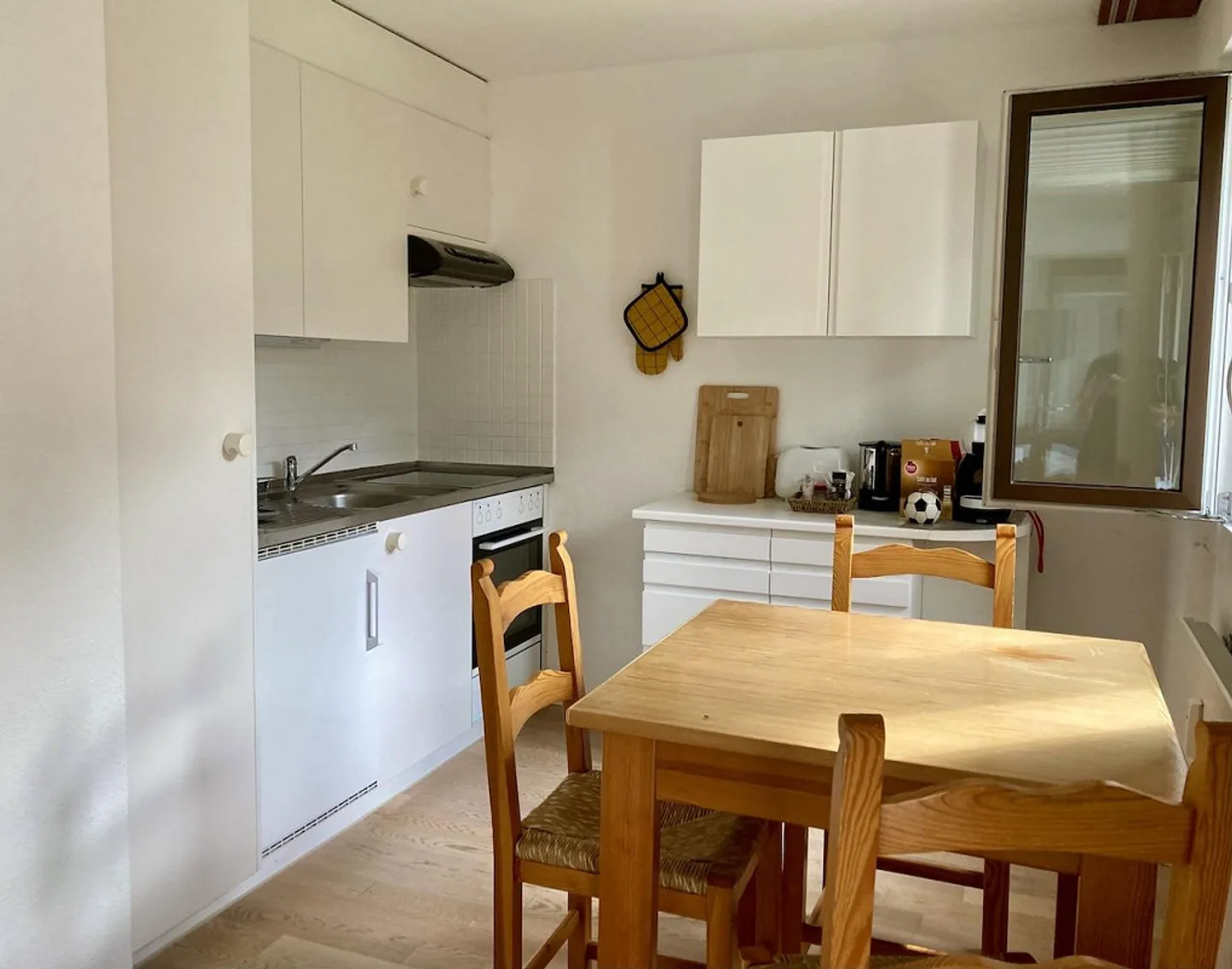 Modernisiertes Studio mit Terrasse - Foto 6 von 10