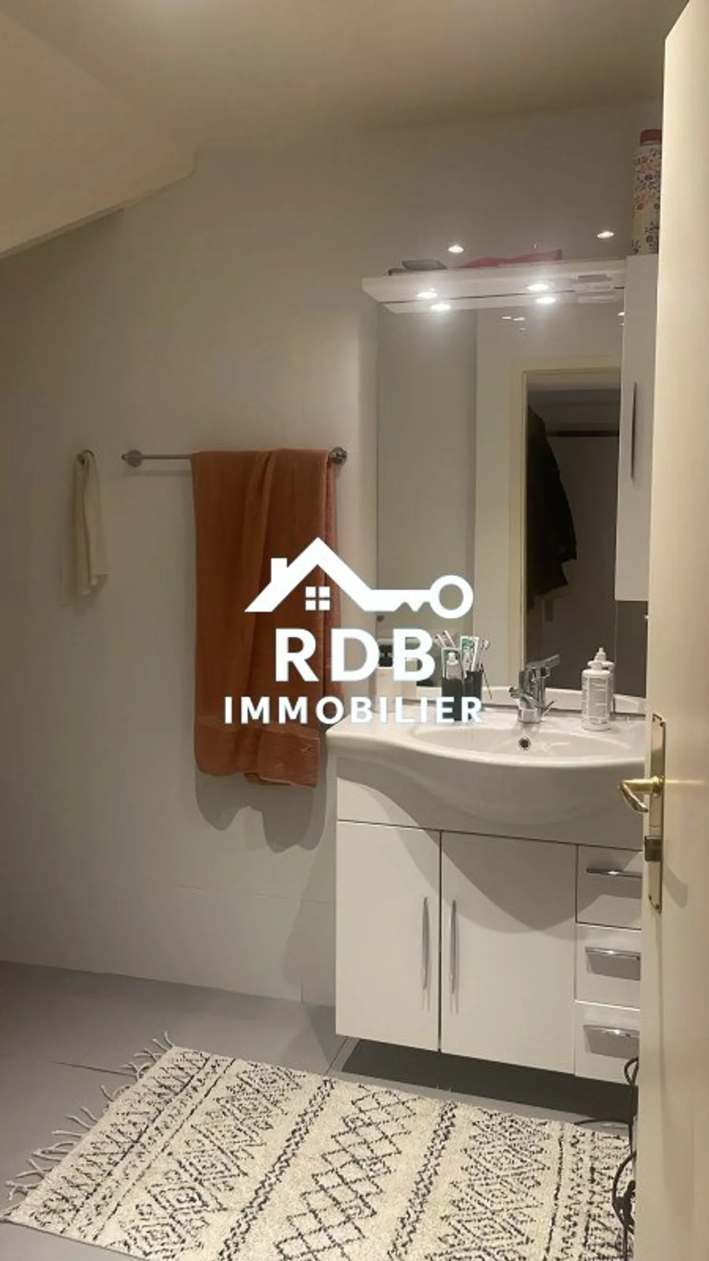 Appartamento di 2,5 locali situato a La Croix de Rozon 1257 - Foto 11 di 12
