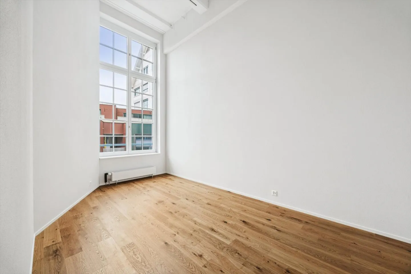 Lumière, Espace et Design - Appartement en Loft de 3,5 pièces dans un Nouveau Bâtiment - Photo 7 sur 10