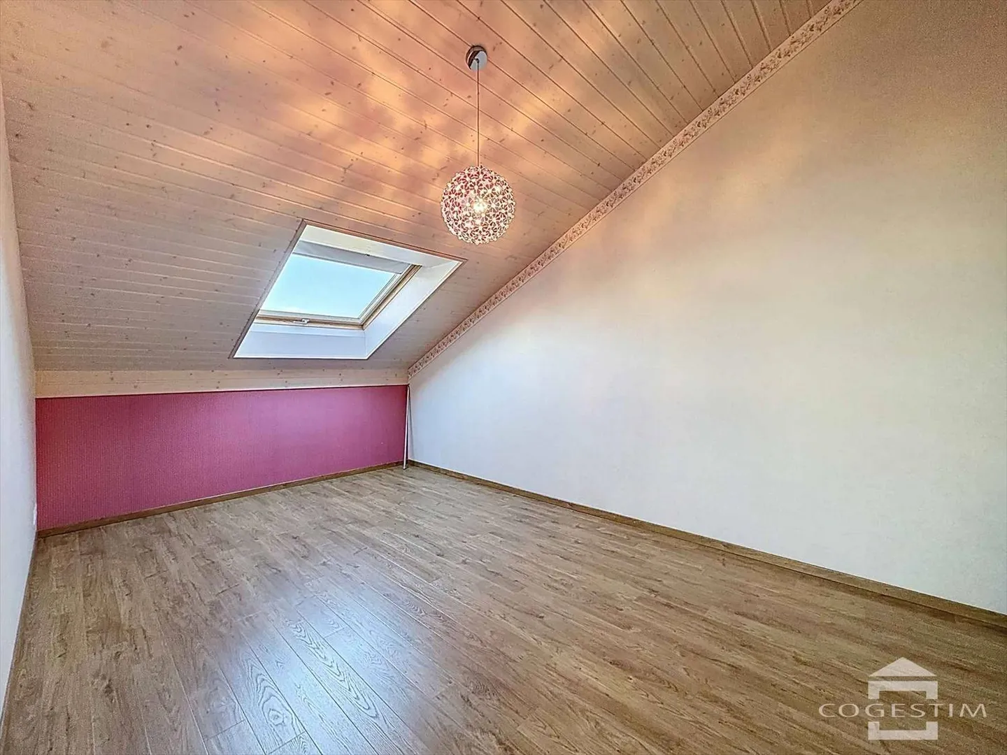 2.5 Room Apartment - Photo 6 of 13