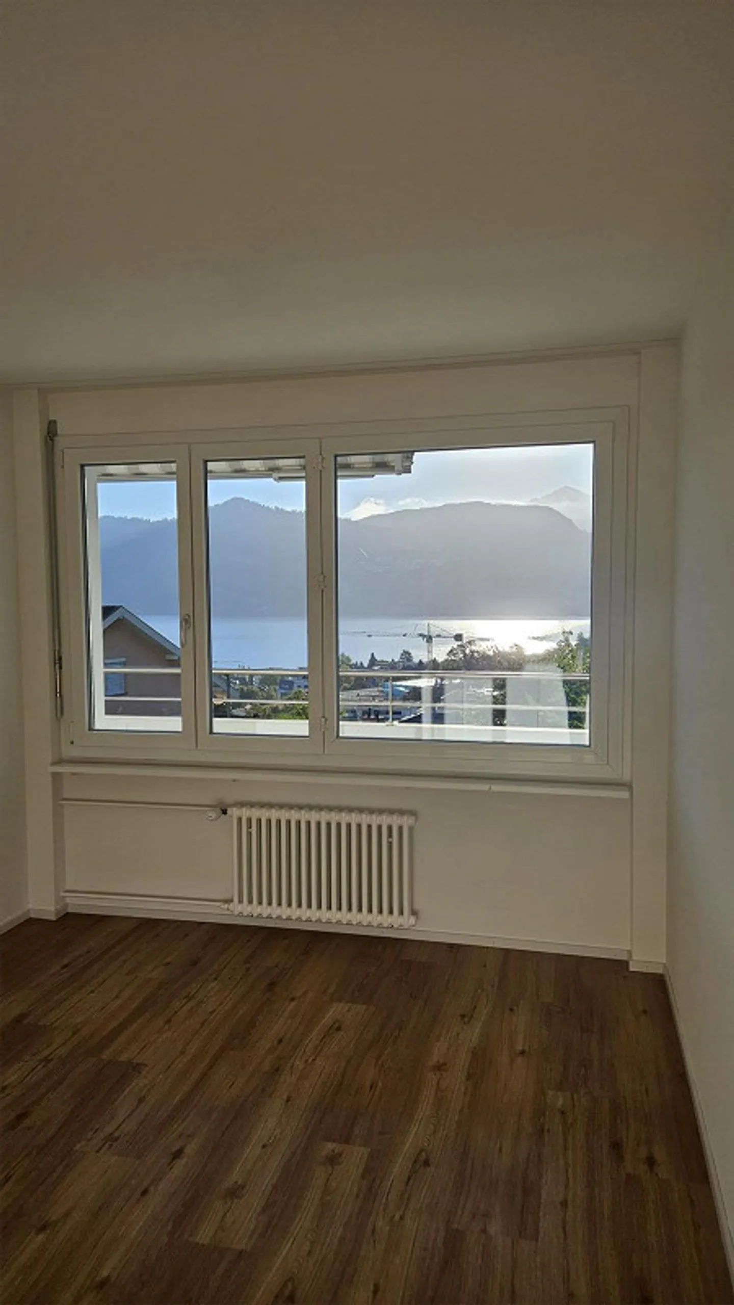 Prima occupazione del condominio con vista fantastica sul lago - Foto 5 di 8