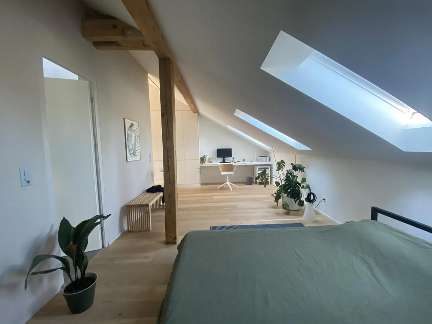 Charmante Dachwohnung mit Altbau-Charme im Herzen von Bern - Foto 7 di 9