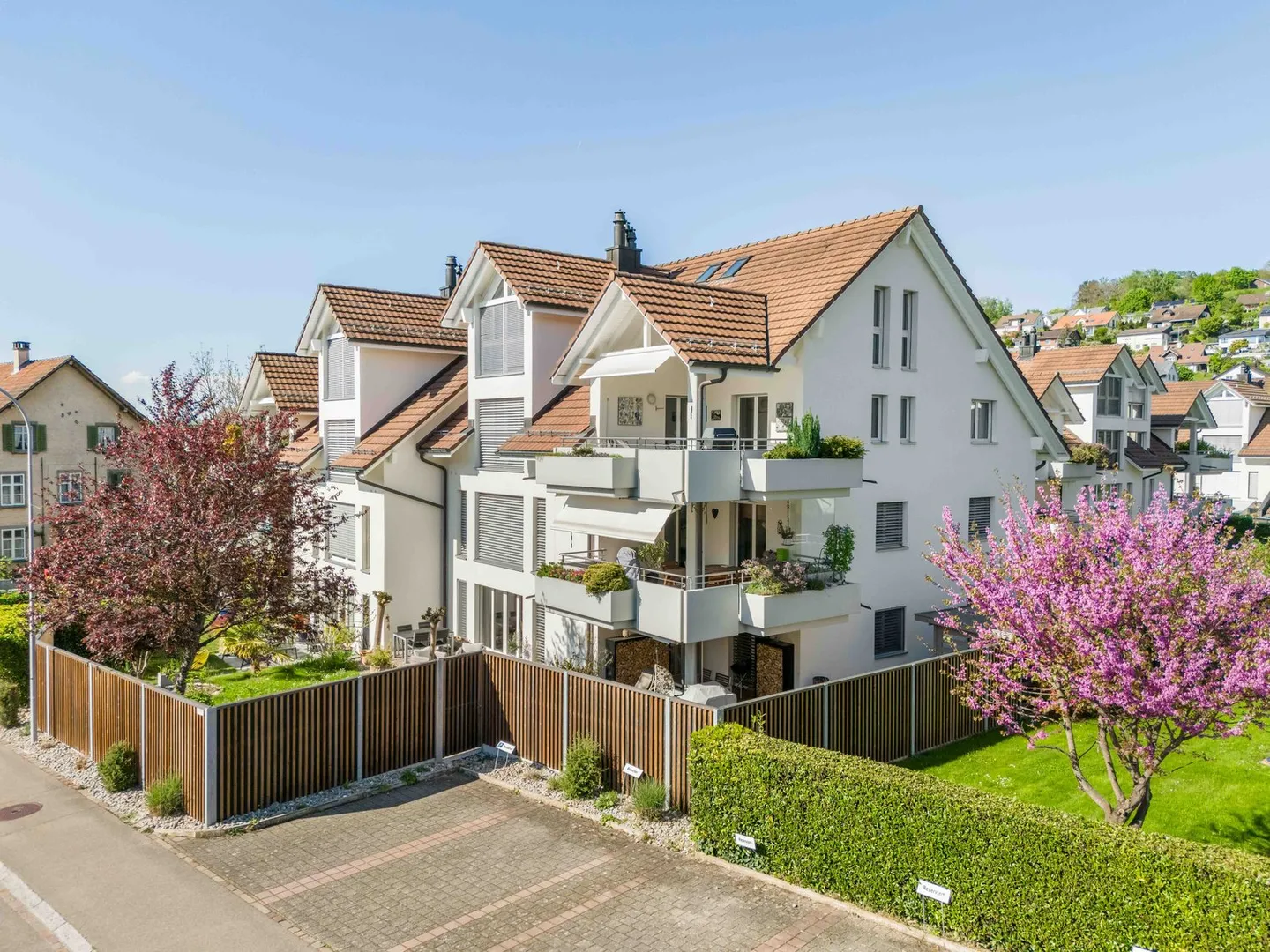 Vivere al Centro con una Bella Vista - Foto 1 di 9