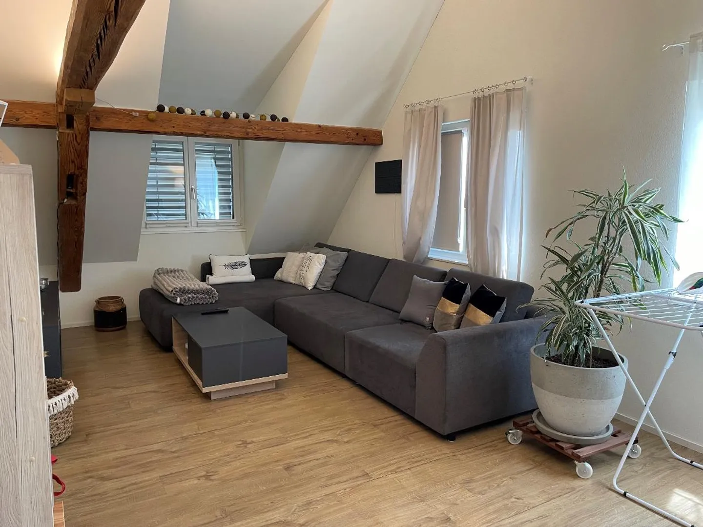 Appartamento mansardato di 2,5 stanze - Foto 2 di 5