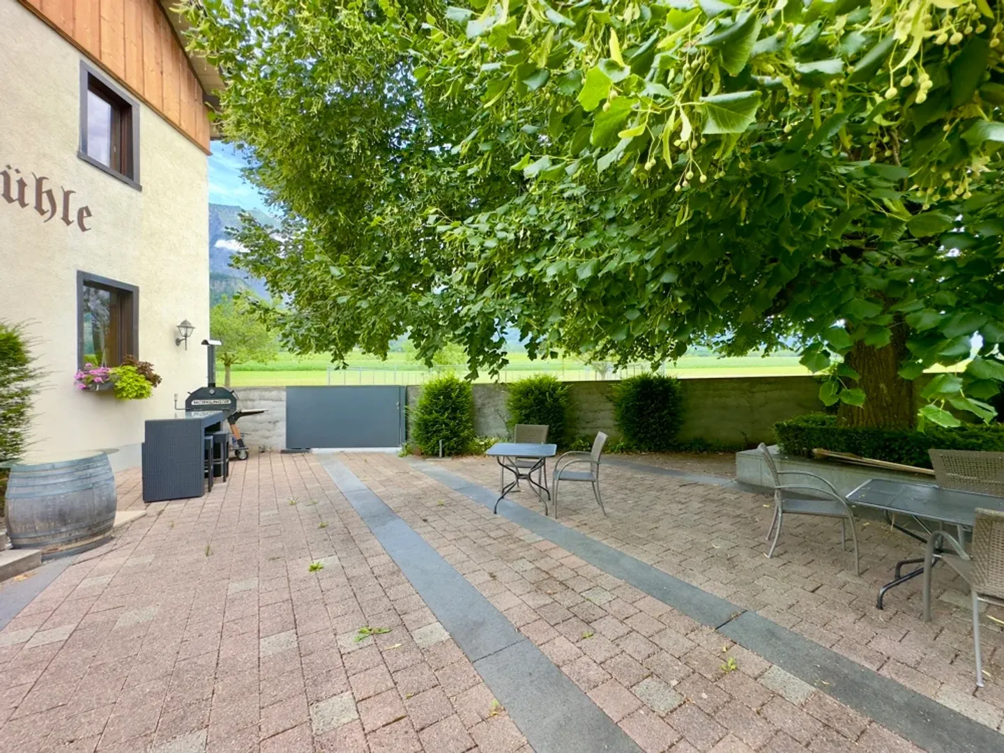 Maison d'habitation et commerciale Mühle dans le village viticole de Fläsch - Photo 3 sur 13