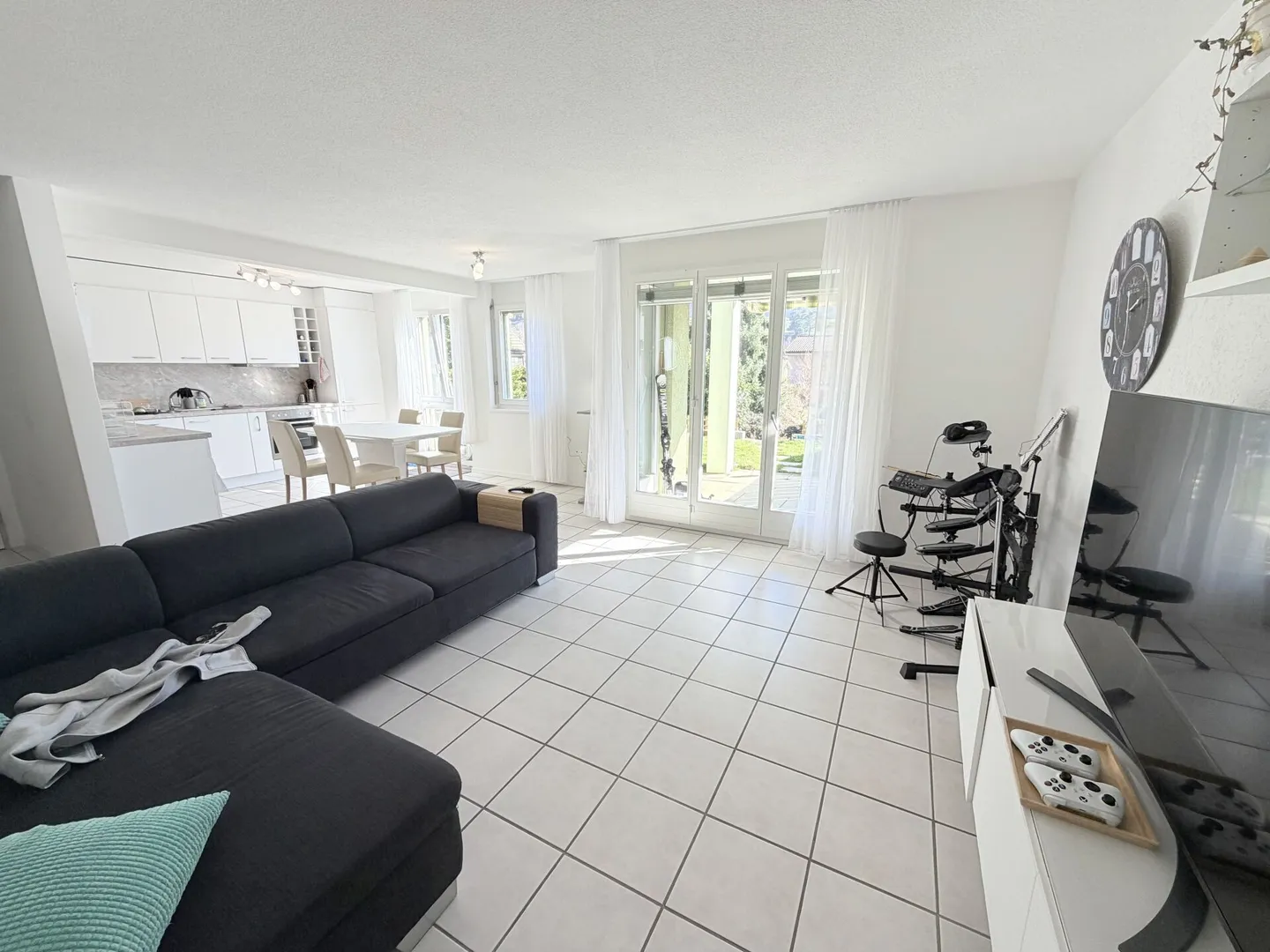 Helle 3.5-Zimmerwohnung mit Garten - Foto 2 von 10