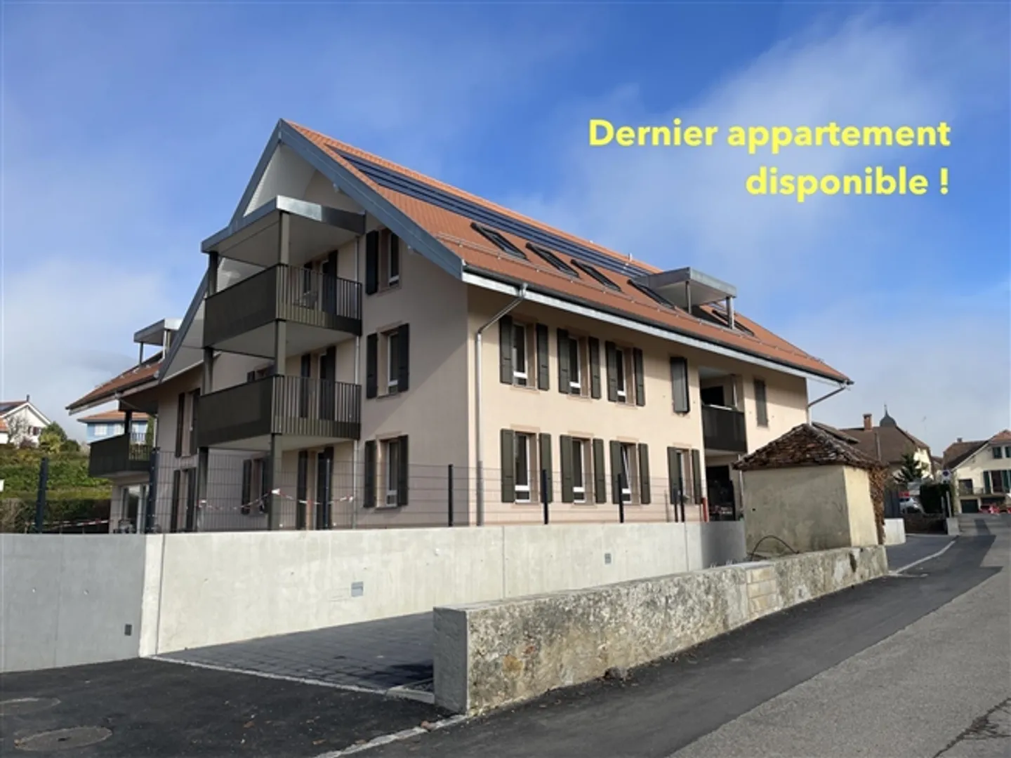 Modernes 3,5-Zimmer-Apartment mit Balkon - Foto 1 von 13