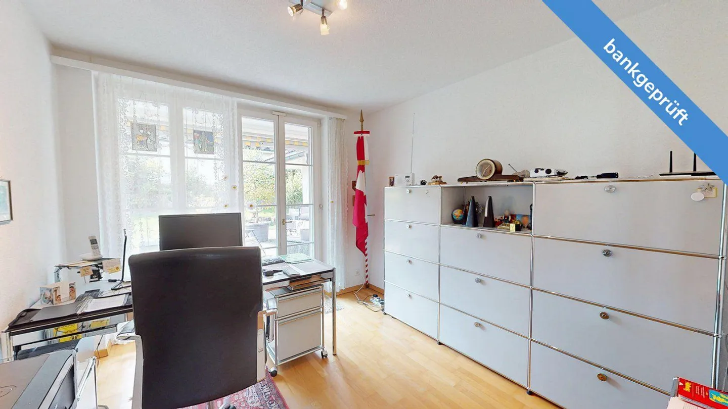 AgentSelly - Dream House with Unobstructed View of the Alps - Photo 6 of 13