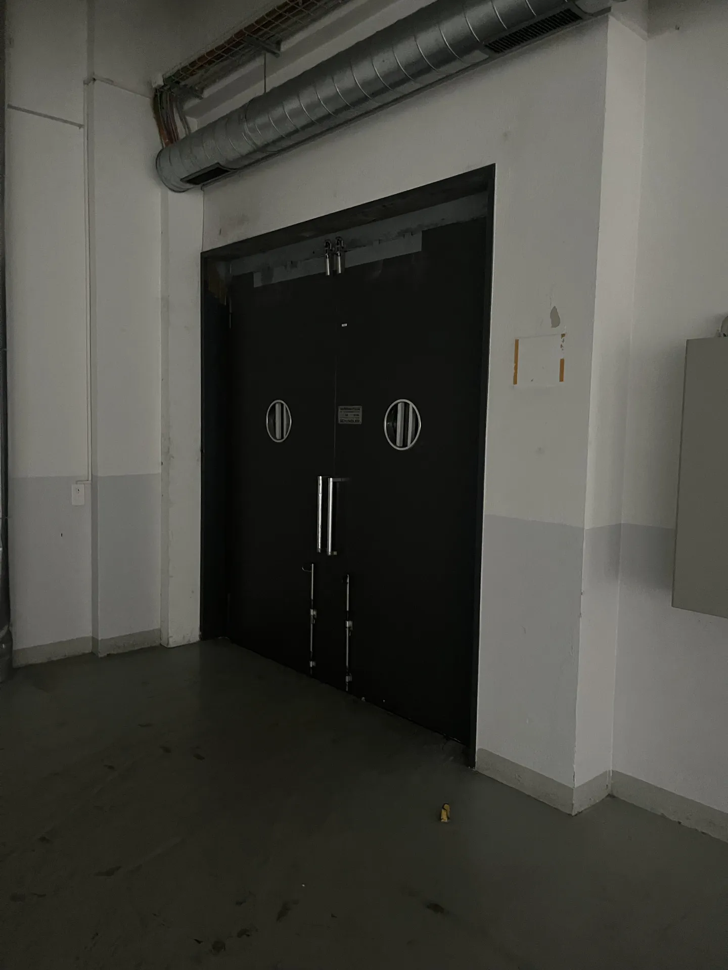 Storage space for rent - Photo 6 of 12