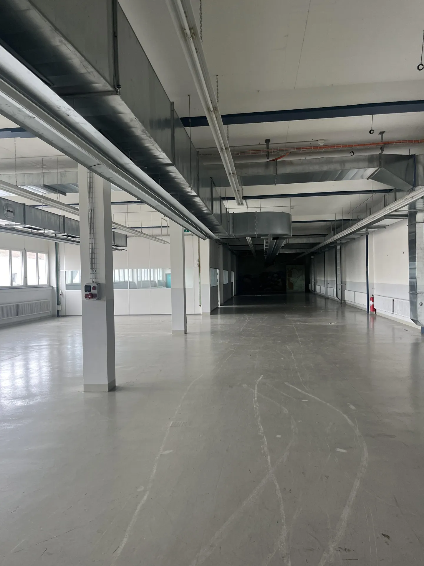 Storage space for rent - Photo 9 of 12