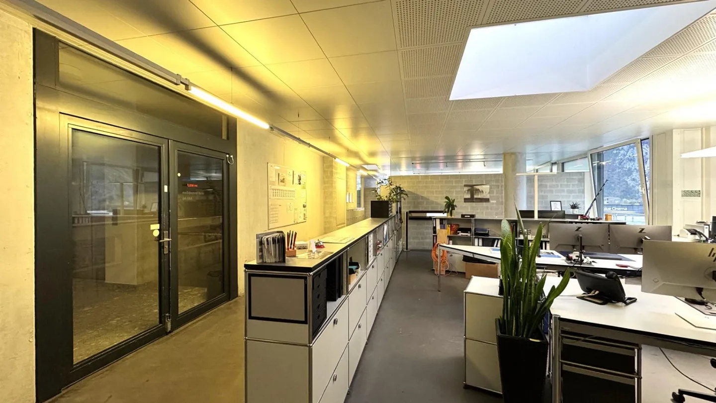 Modern, partially furnished office or practice premises in Chur - Photo 5 of 11