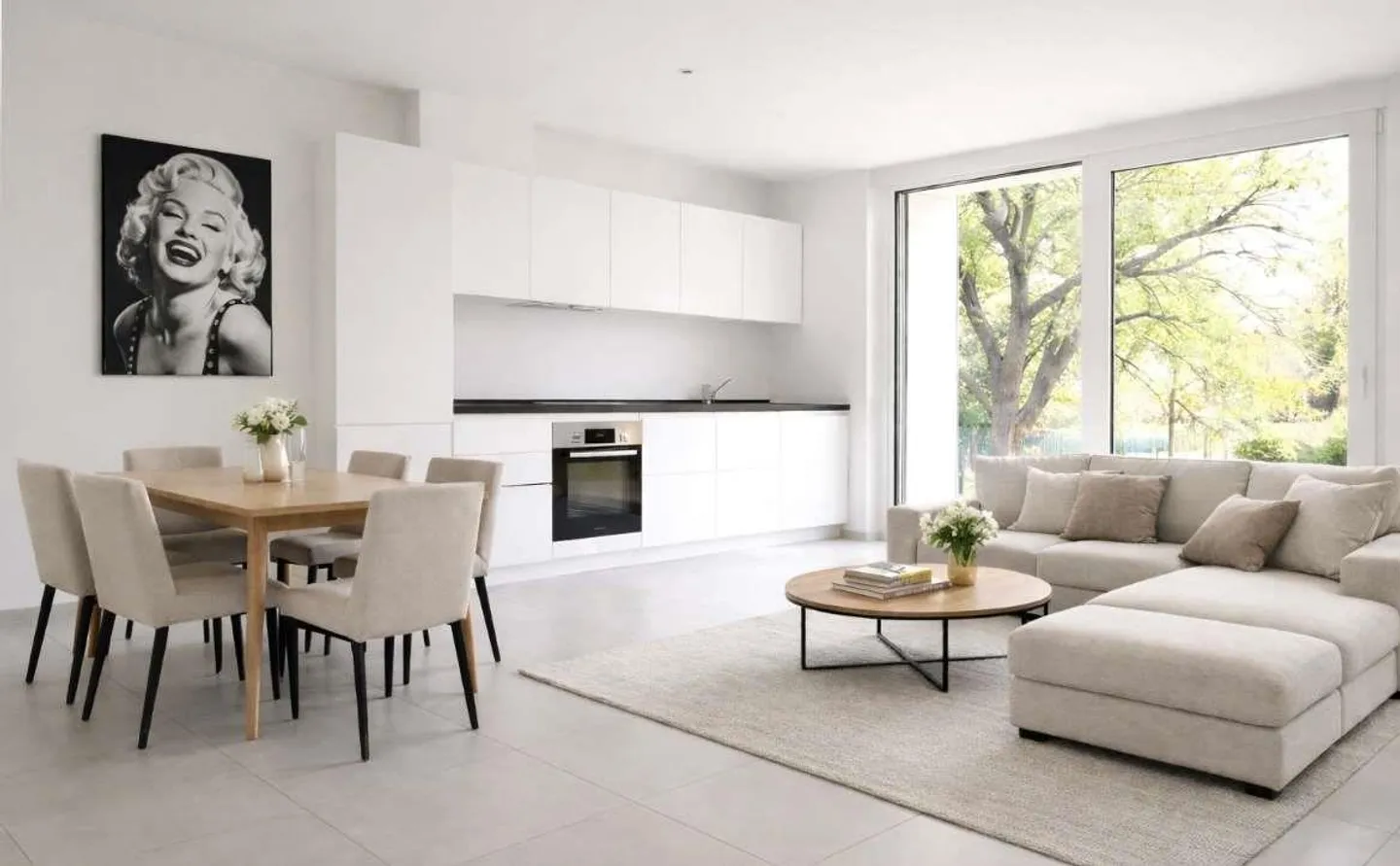 Refined new apartment with exclusive private garden - Photo 4 of 11