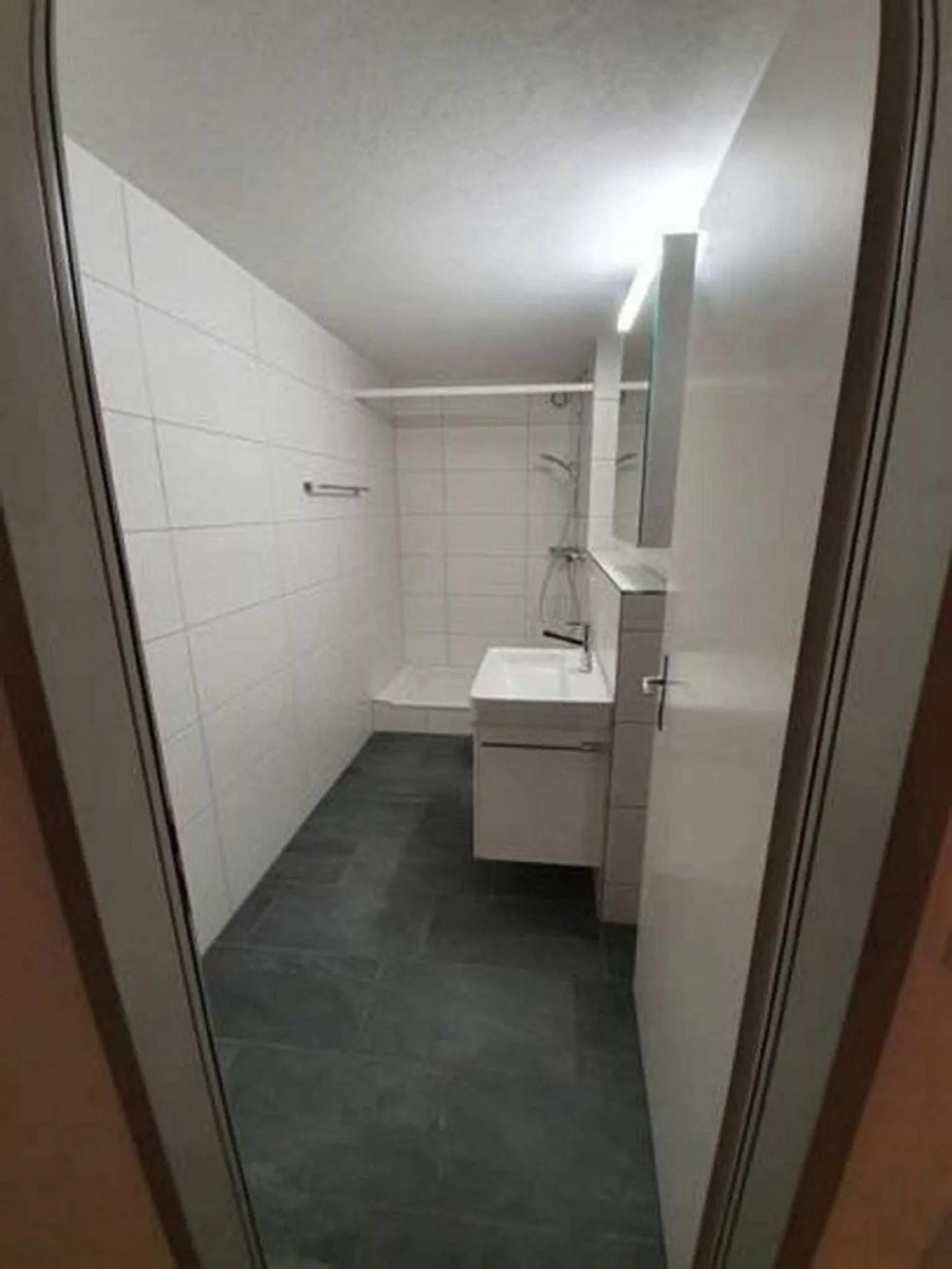 Grosszügige und helle Wohnung in Riehen - Foto 8 von 12