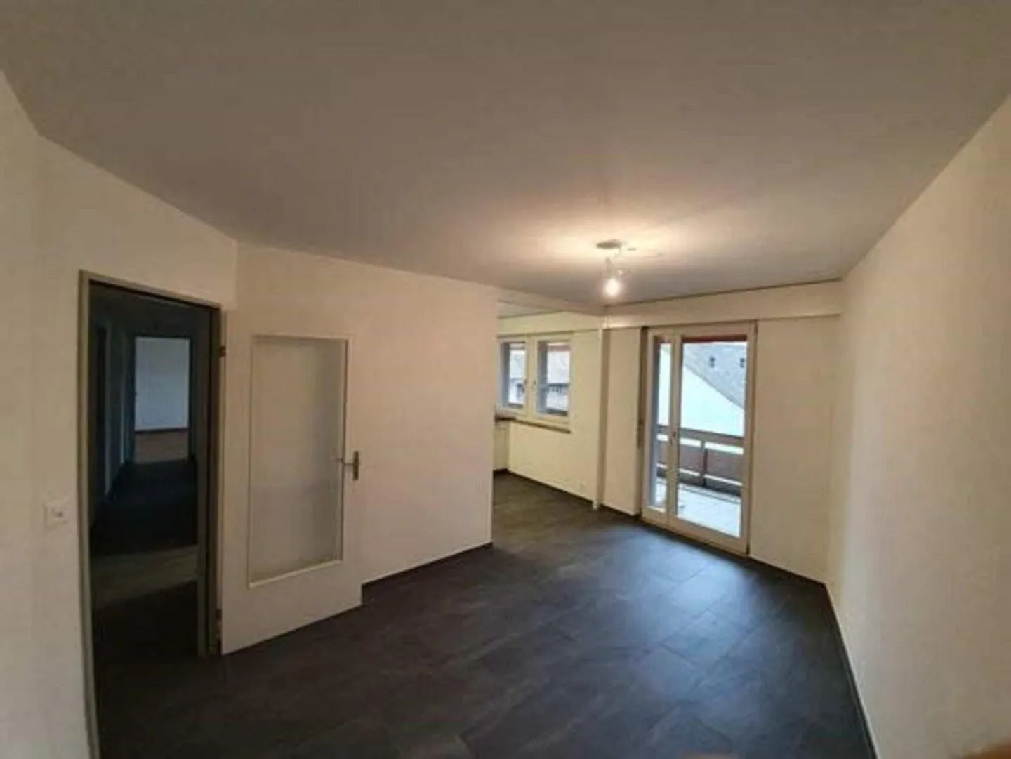 Grosszügige und helle Wohnung in Riehen - Foto 11 von 12