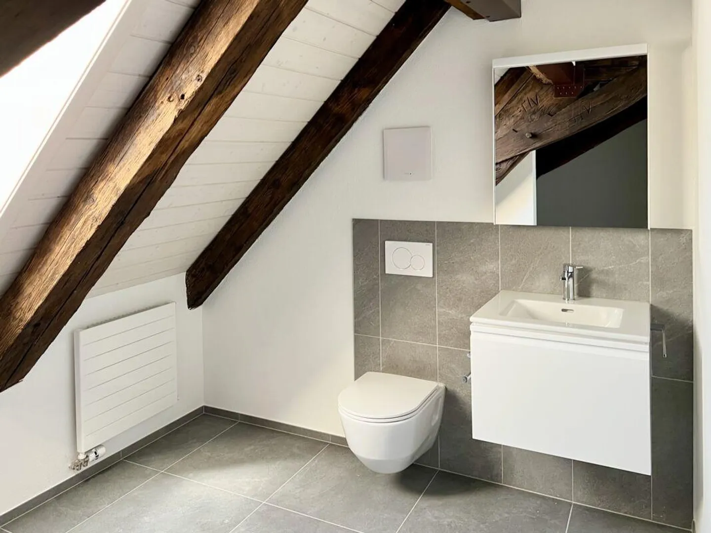 Vues fascinantes - Première location d'un nouvel appartement de 4,5 pièces - Photo 4 sur 9