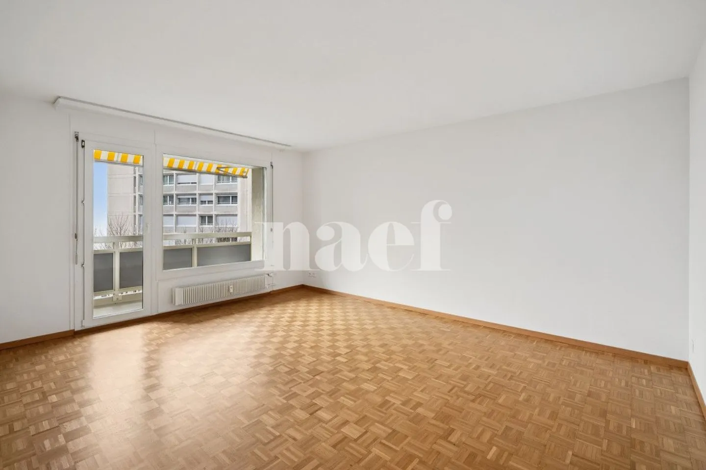 À Neuchâtel, près de Serrrières, appartement de 4 pièces - Photo 2 sur 12