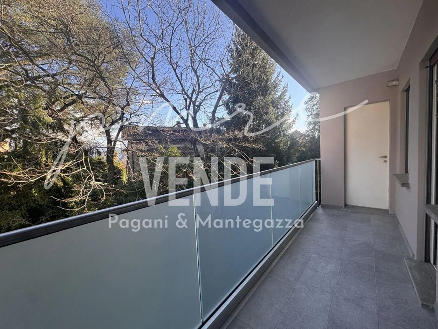 MASSAGNO | GARANTIERTE INVESTITION VON 4% | 4.5 EINKOMMEN - Foto 2 von 13