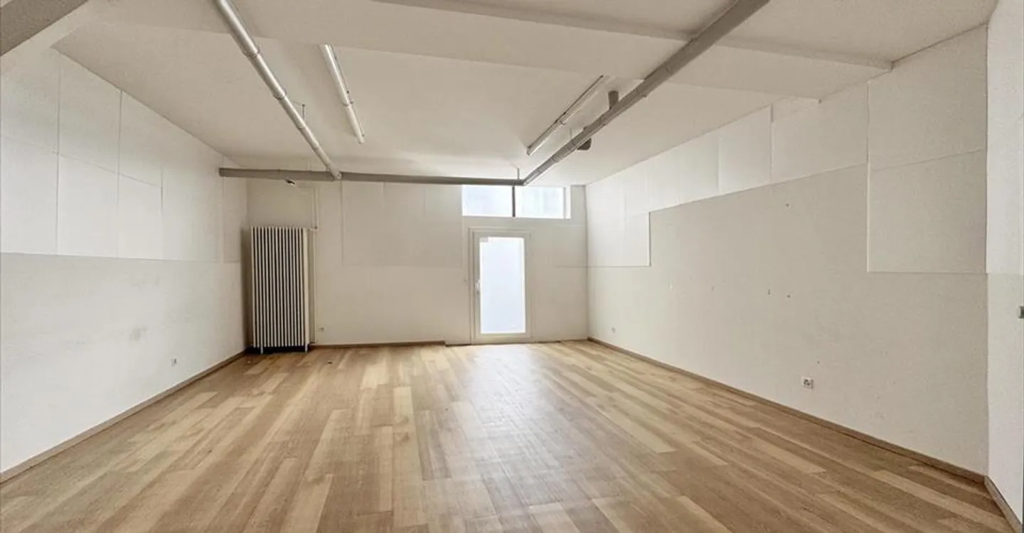 Spacious Storage Space for Rent - Photo 3 of 5