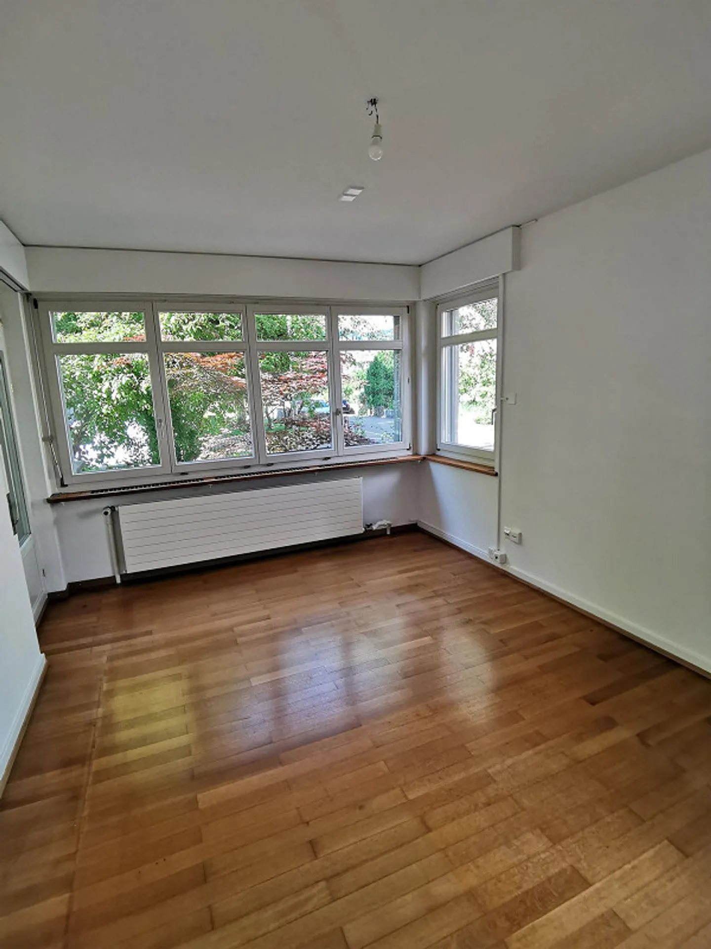 6.5 Zimmer - EFH mit schönem Garten in Töss - Photo 4 of 6
