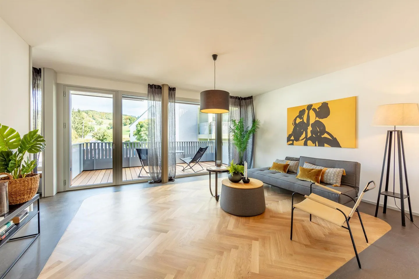 Kompakte und stilvolle 2.5 Zimmerwohnung im 1. OG - Foto 1 von 12