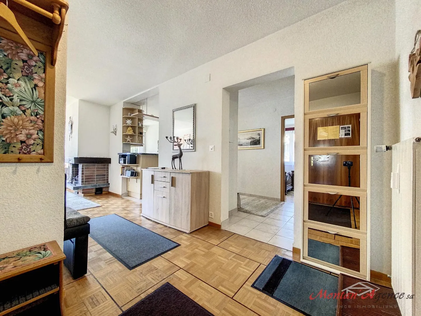 Apartment 4.5 rooms - Photo 3 of 11