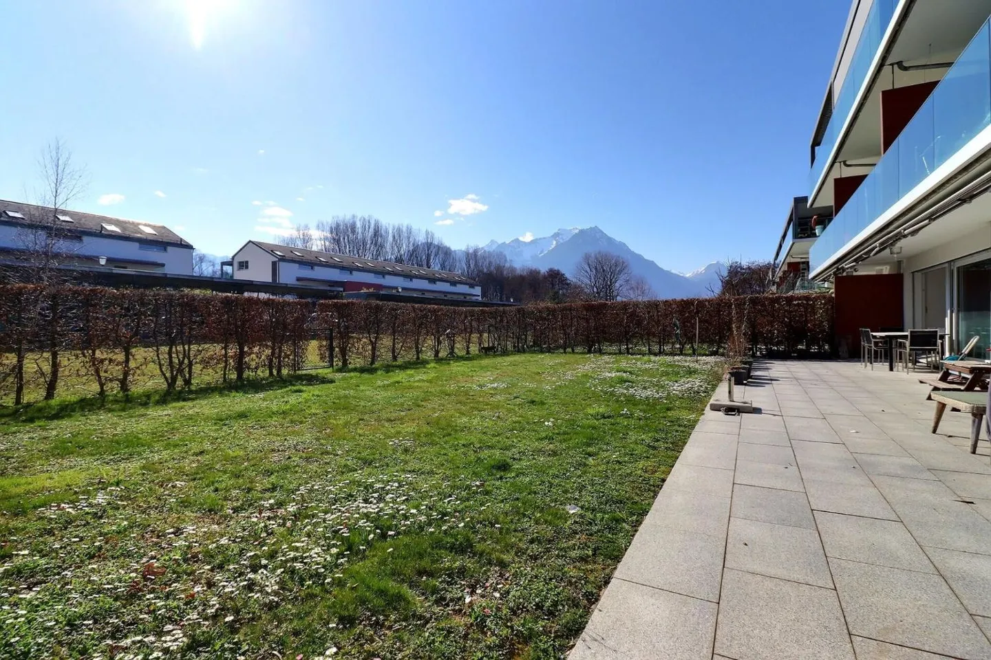 Appartement Élégant avec Jardin - Photo 1 sur 13