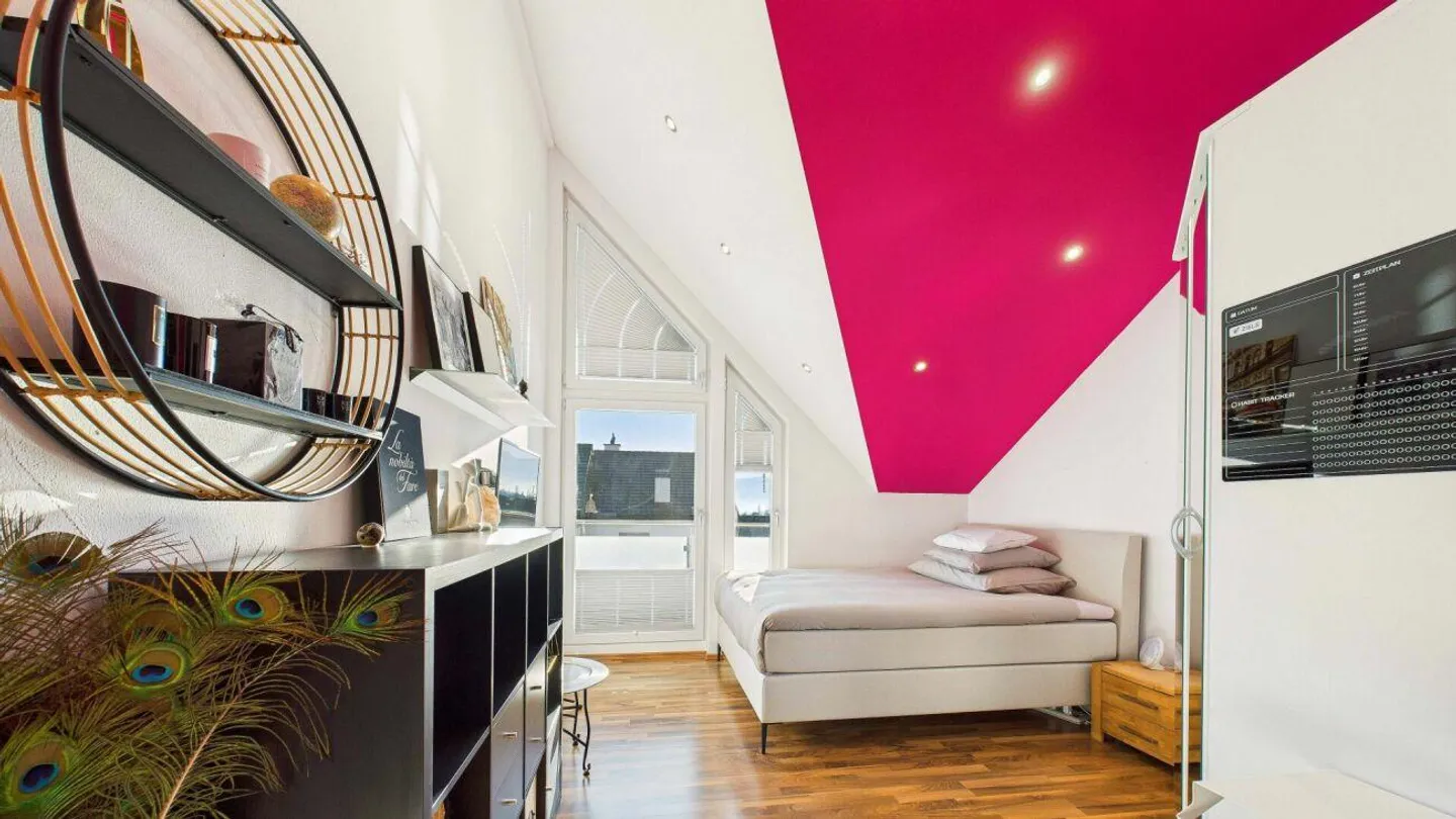 Gepflegtes Doppeleinfamilienhaus an sonniger Südhanglage - Foto 13 von 17