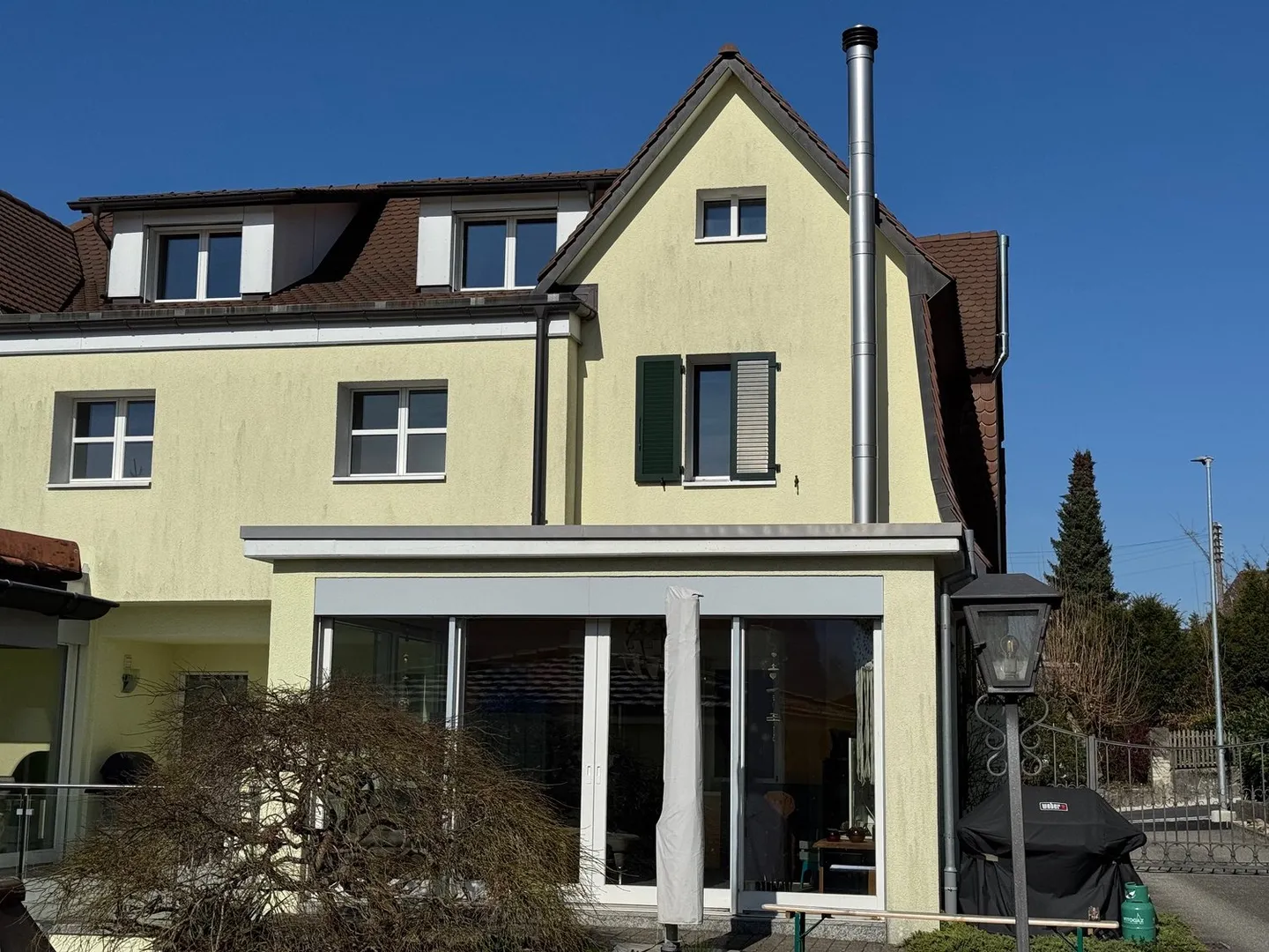 Charming two-family house with character in Olten for rent - Photo 2 of 26