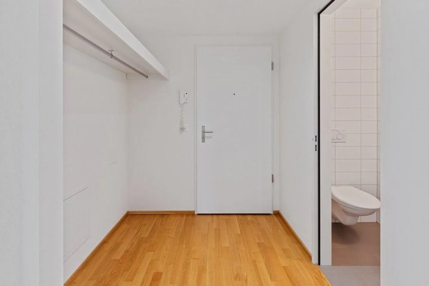 Apartment for rent - Photo 8 of 10