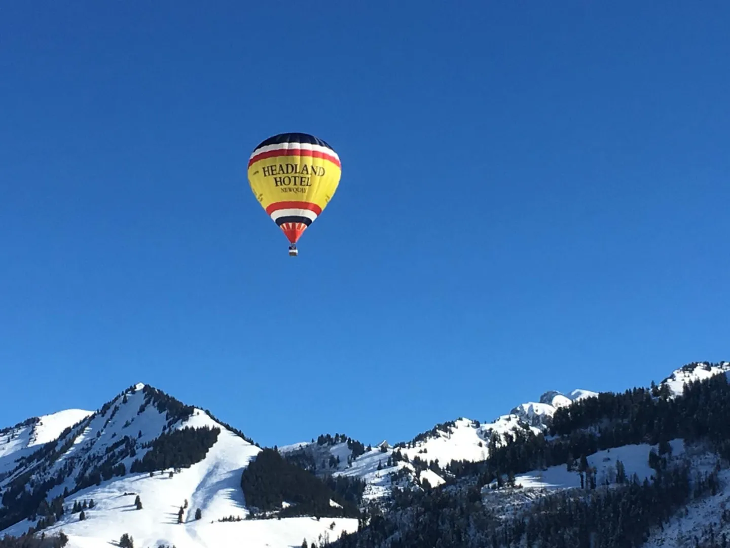 Magnificent renovated former MOB train station in Sciernes d'Albeuve - Photo 13 of 13