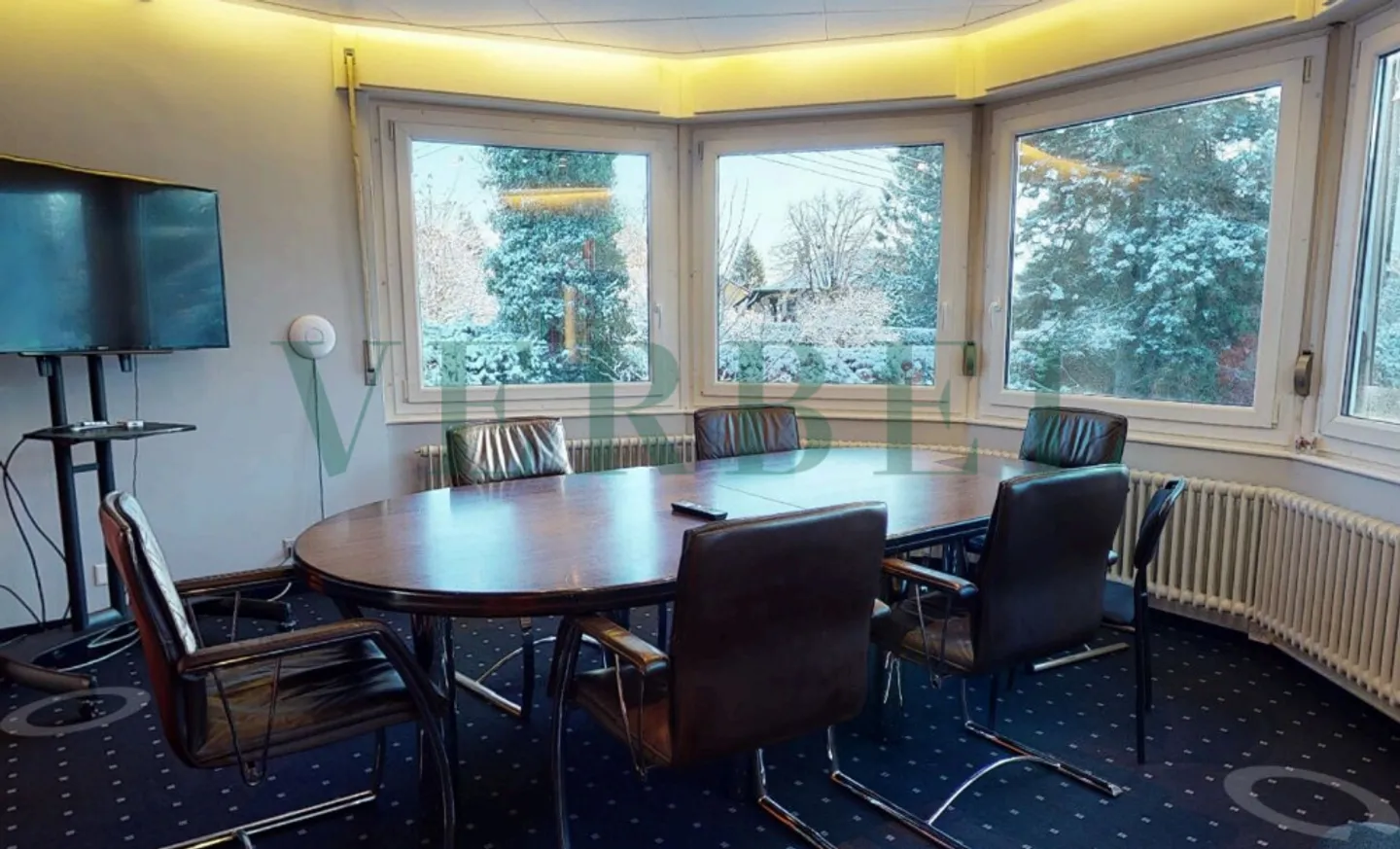 Mischgenutztes Gebäude kaufen - Foto 9 von 10