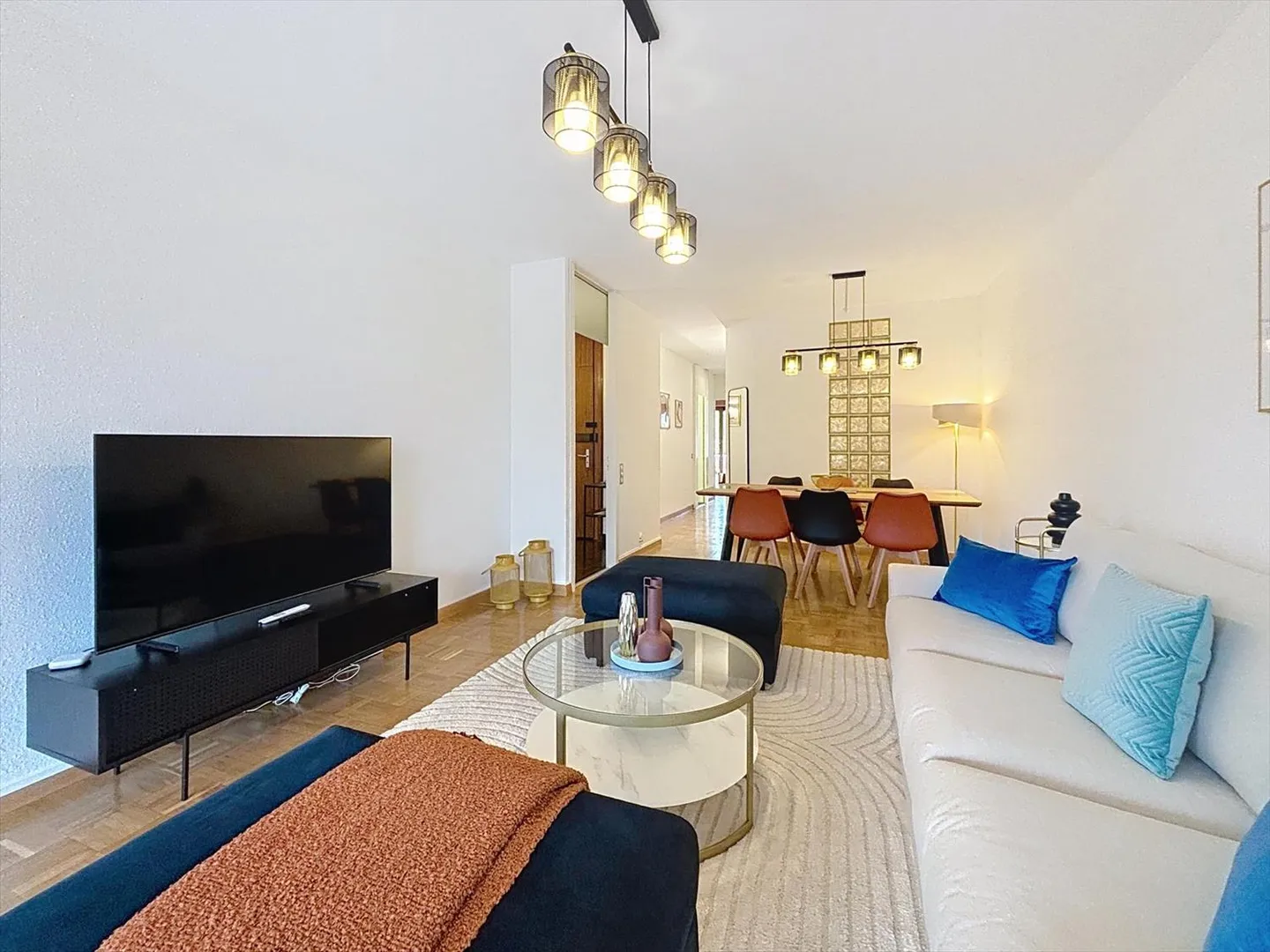 Appartement meublé à louer - Photo 2 sur 12