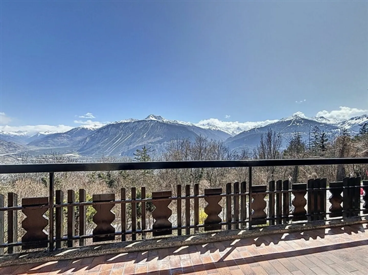 Maison jumelée avec 4,5 pièces à Mollens - Photo 6 sur 7